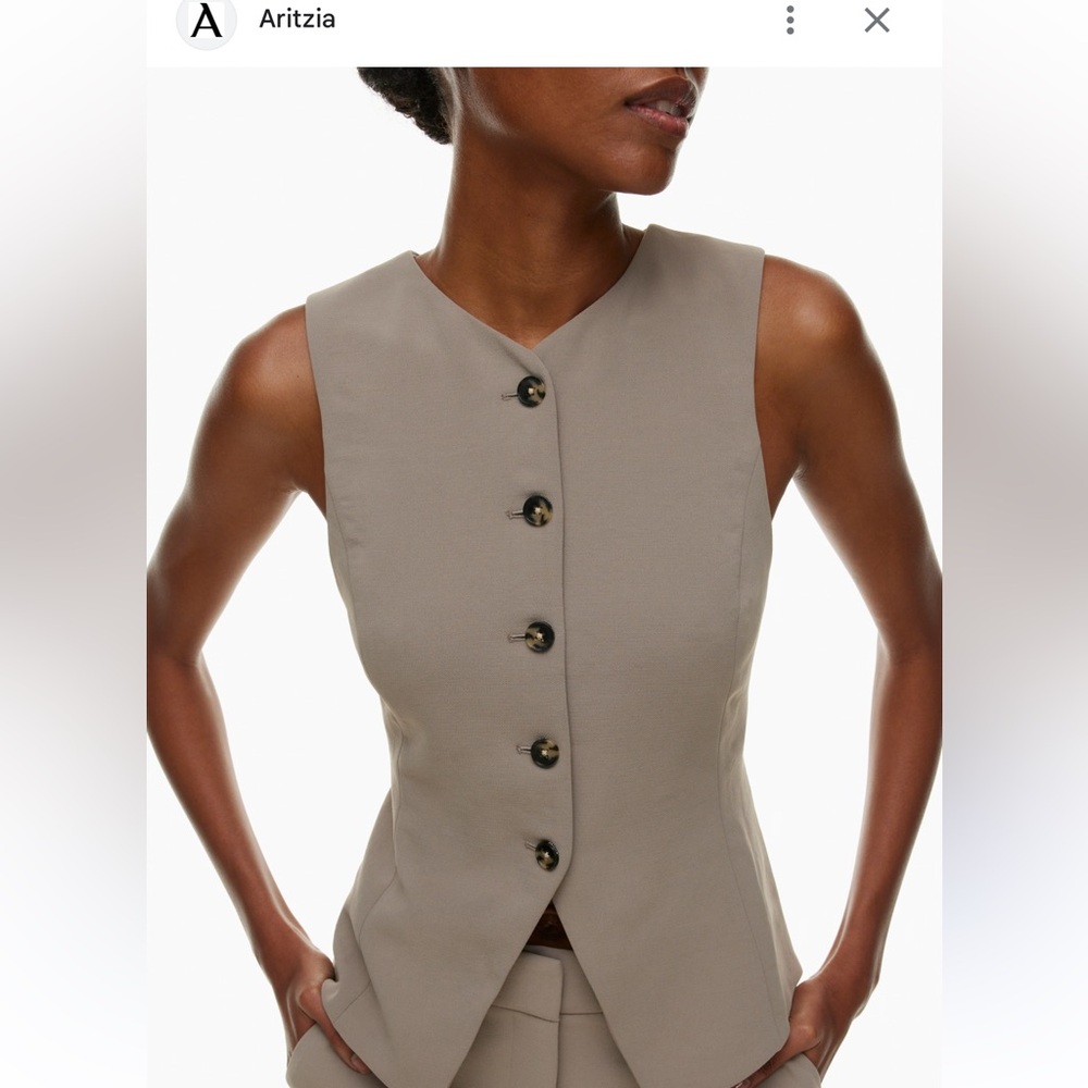 Aritzia Beige Button-Up Sleeveless Top